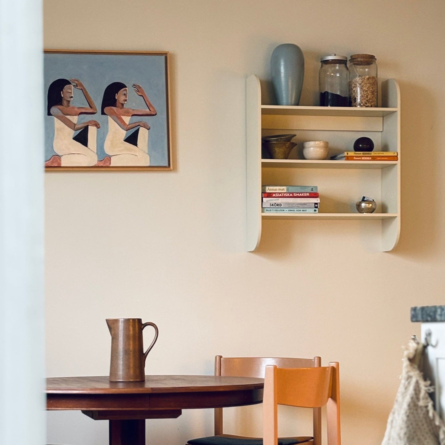 Strapats Wall shelf