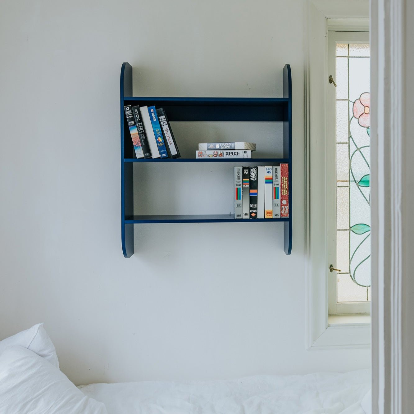 Strapats Wall Shelf