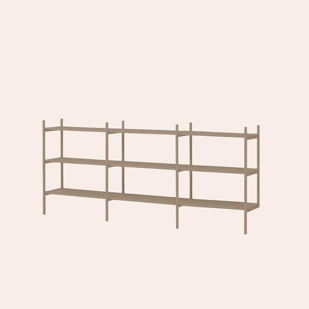 Stina’s shelf